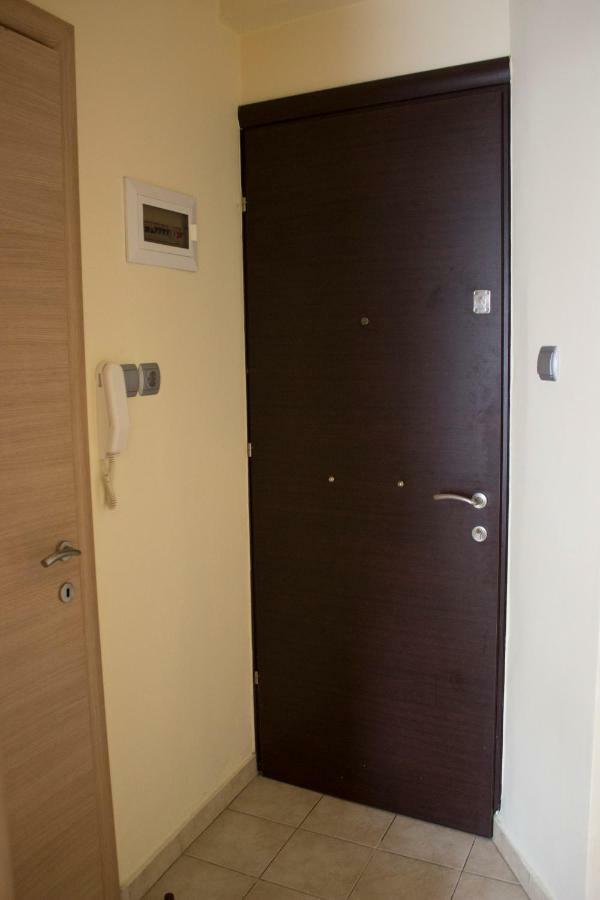 Cute Apartment In The Center Of The City لاريسا المظهر الخارجي الصورة